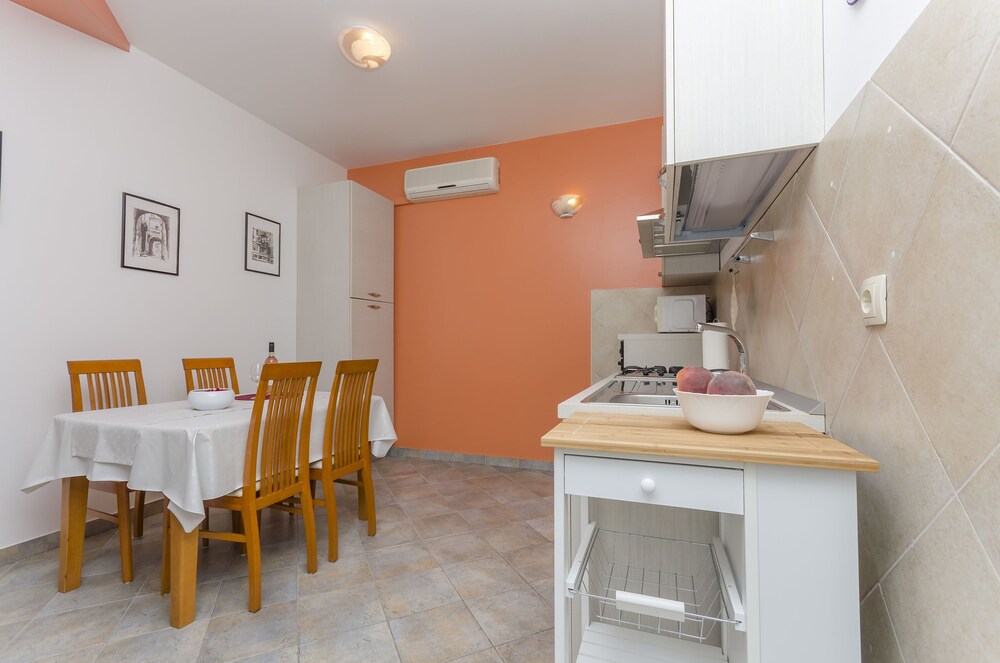 Apartments Gorana