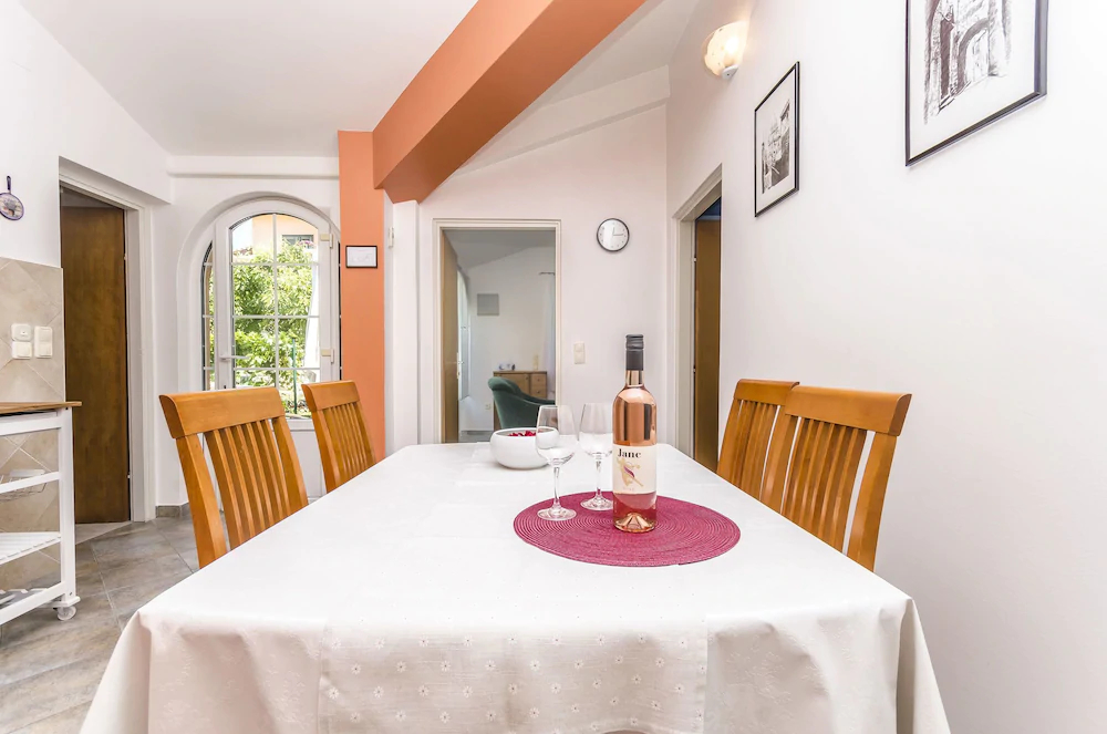 Apartments Gorana