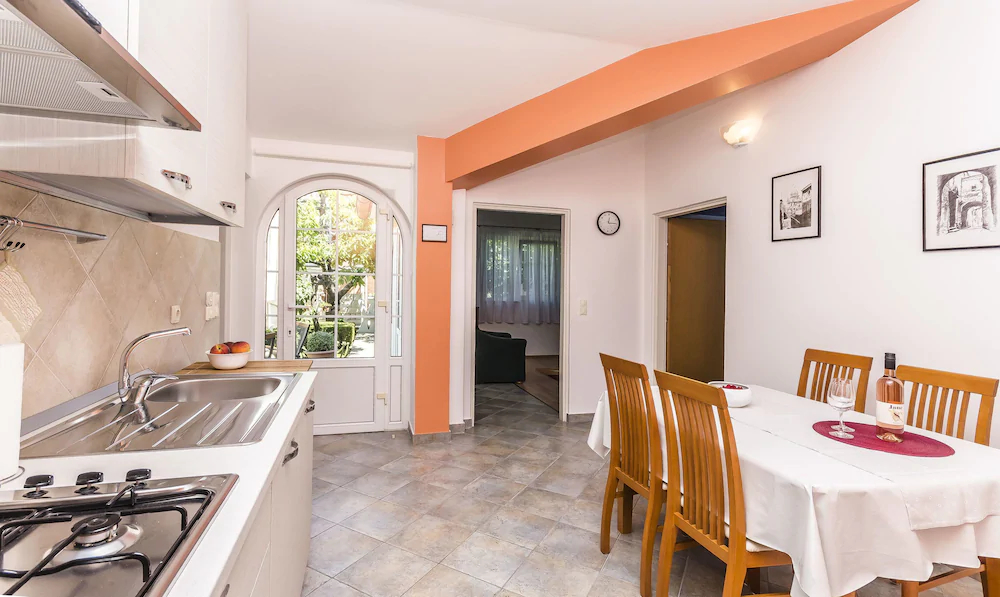 Apartments Gorana