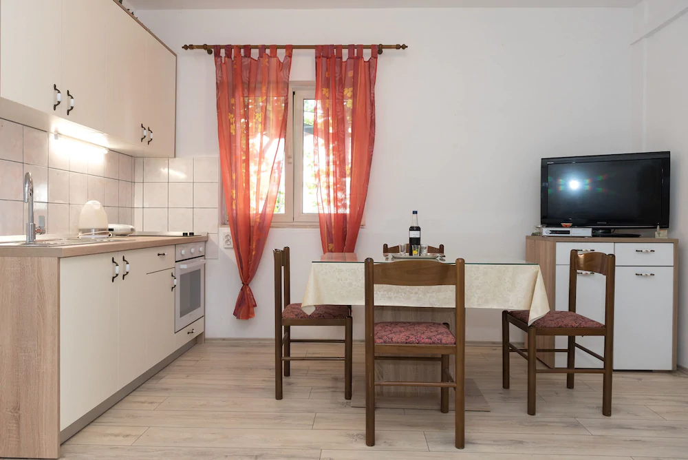 Apartments Ivan