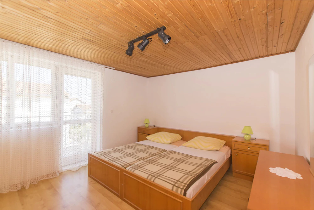 Apartments Ivan