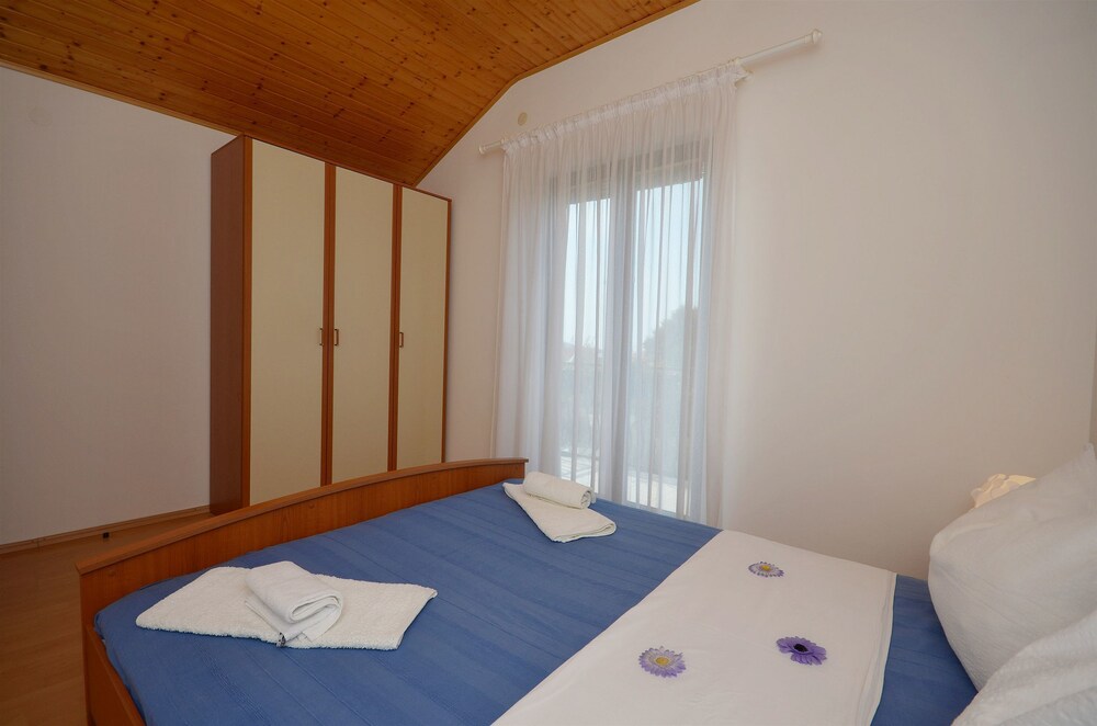 Apartments Ivica