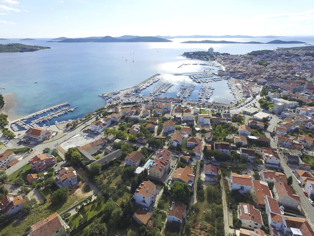 Apartments Ivona