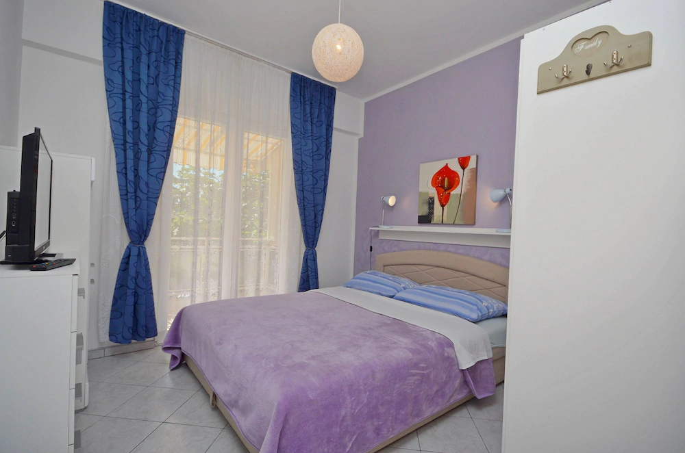Apartments Ivona