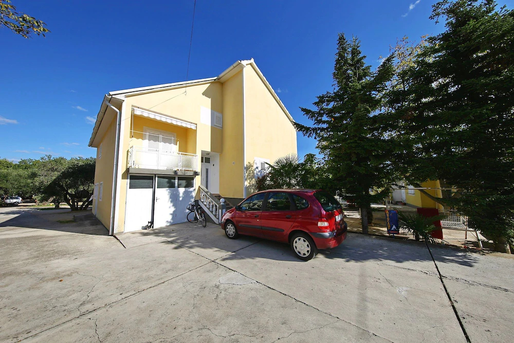 Apartments Ivona