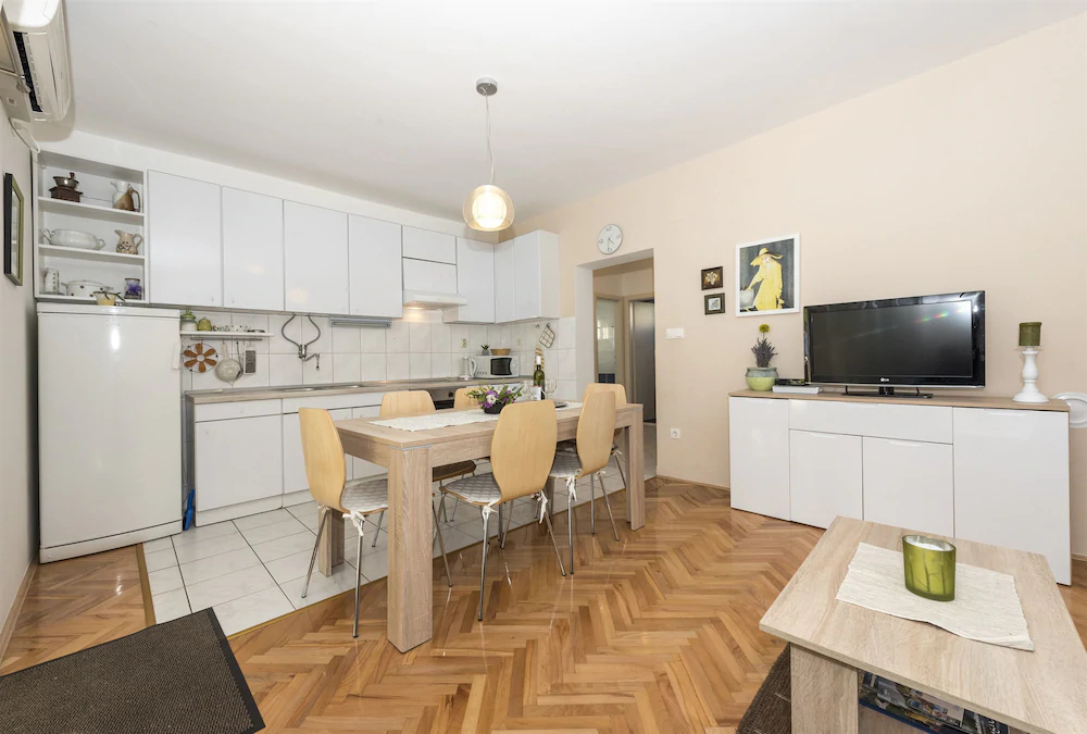 Apartments Jelena
