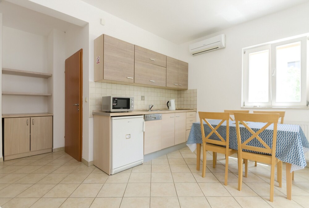 Apartments Jelica