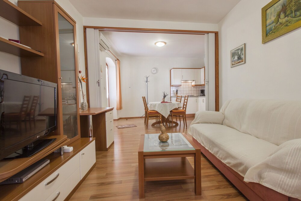 Apartments Konta