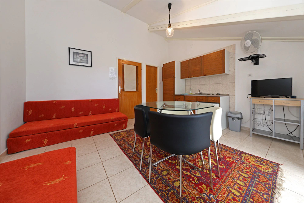 Apartments Lana