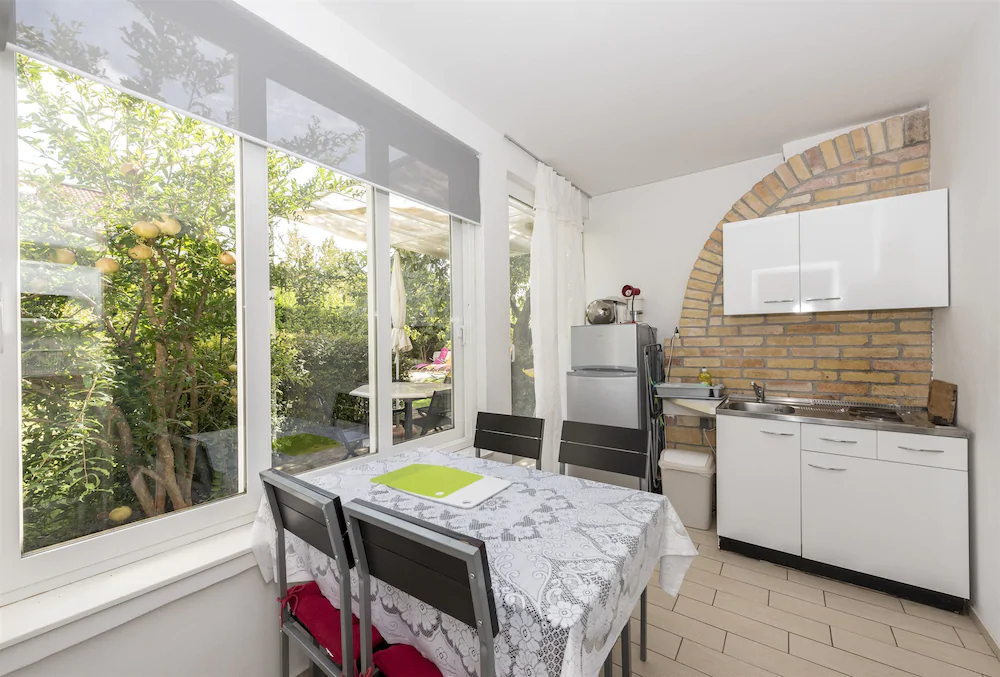 Apartments Lana