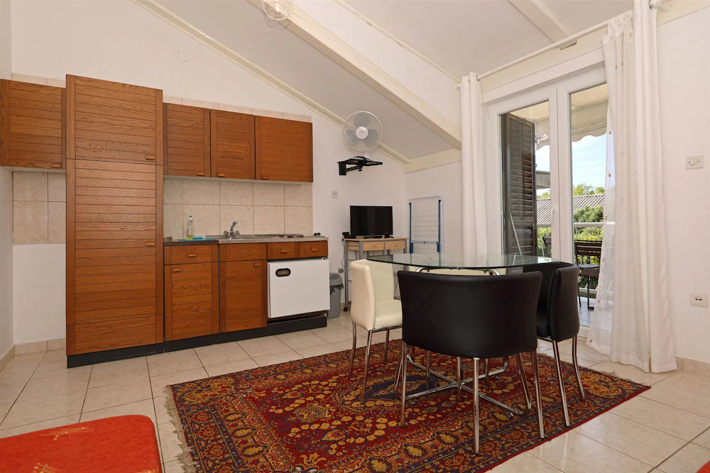 Apartments Lana