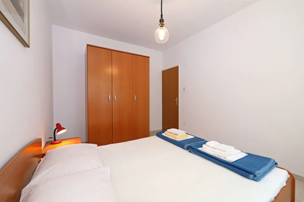 Apartments Lana