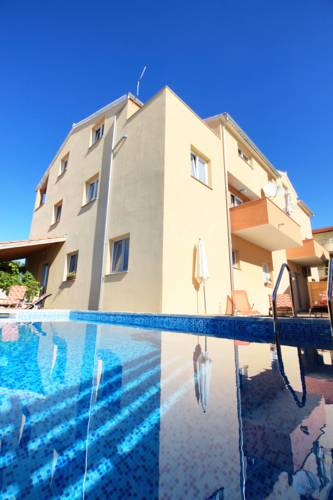 Apartments Martinovic