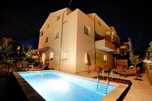 Apartments Martinovic