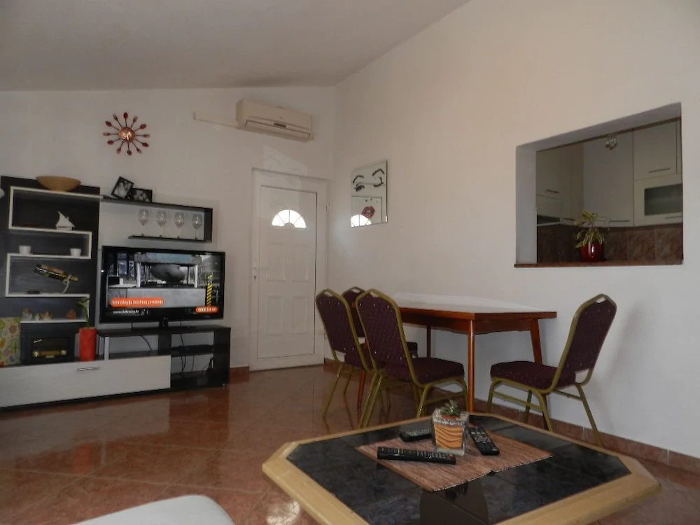 Apartments Mileva