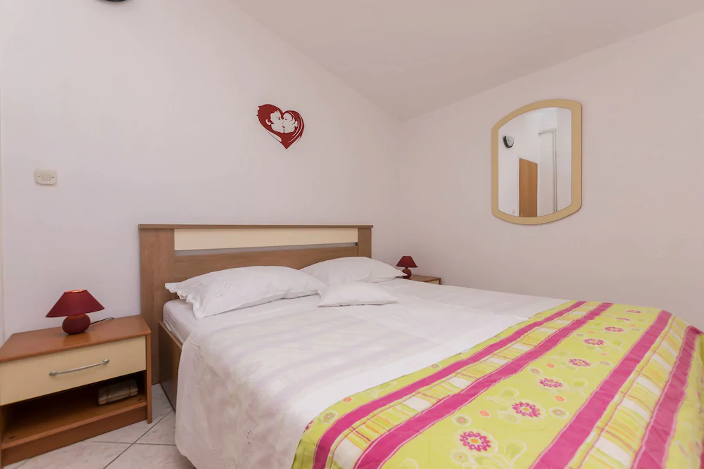 Apartments Miroslava