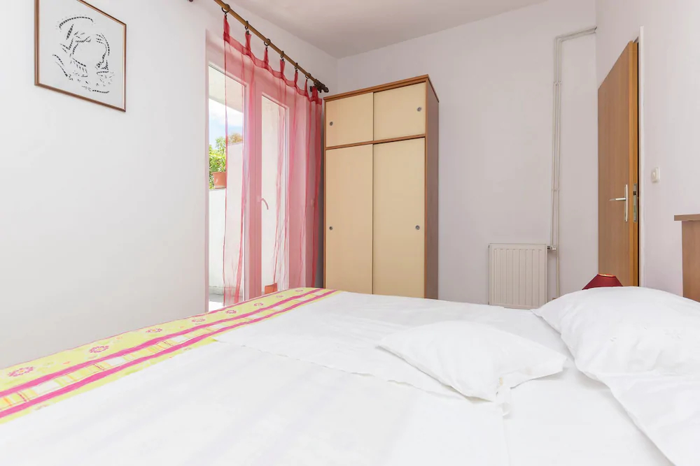 Apartments Miroslava