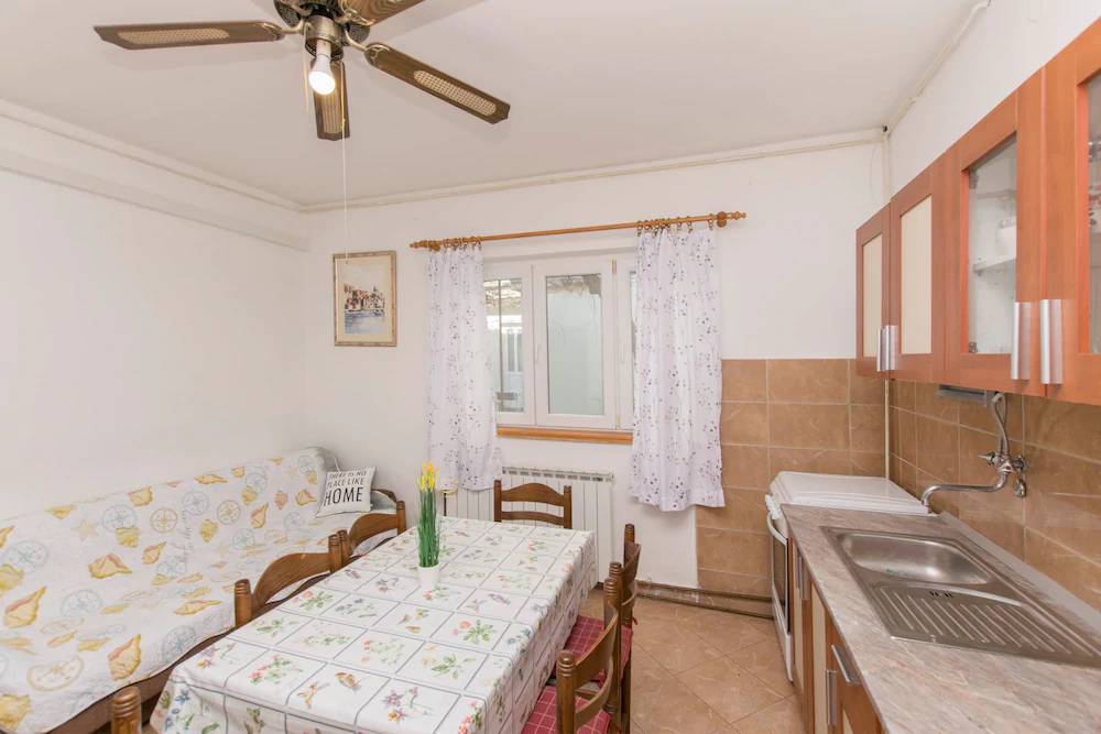 Apartments Miroslava