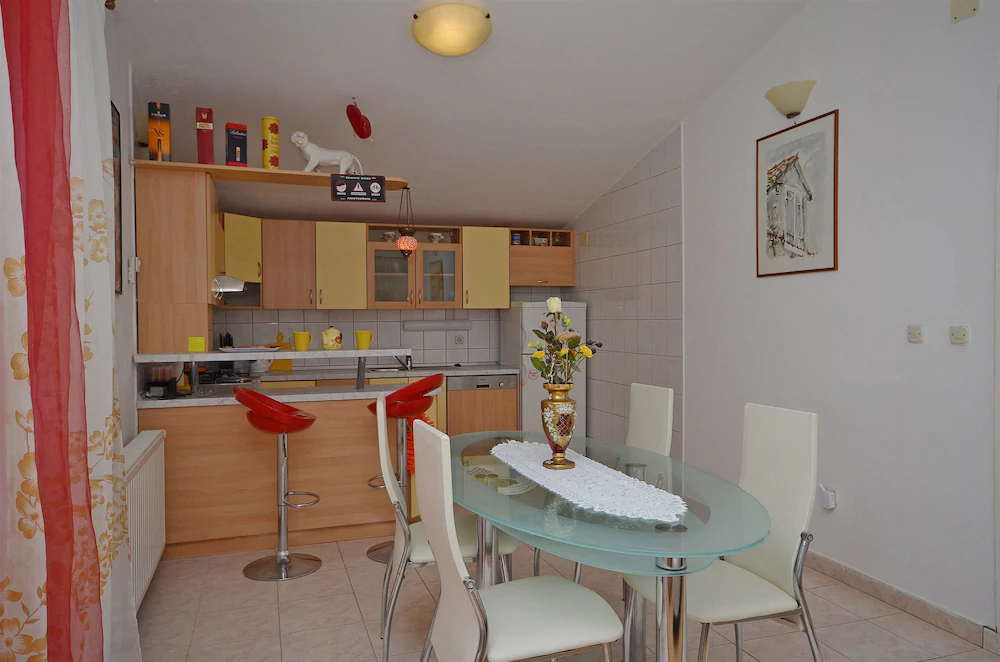Apartments Miroslava