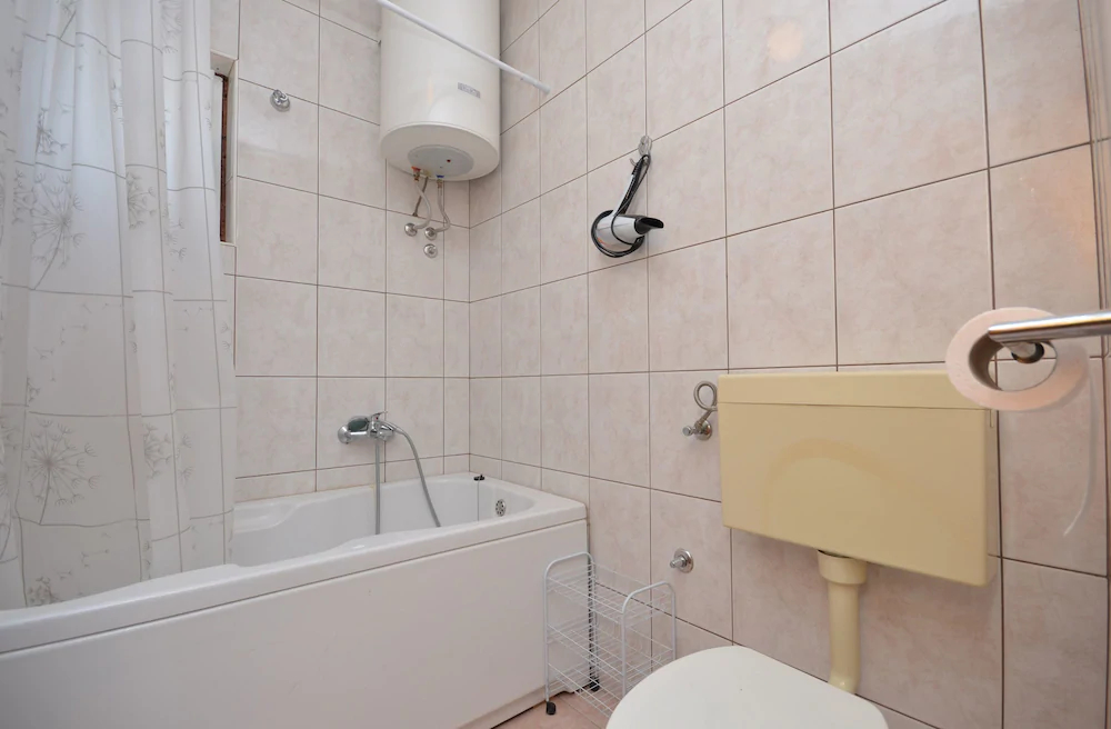 Apartments Tiho