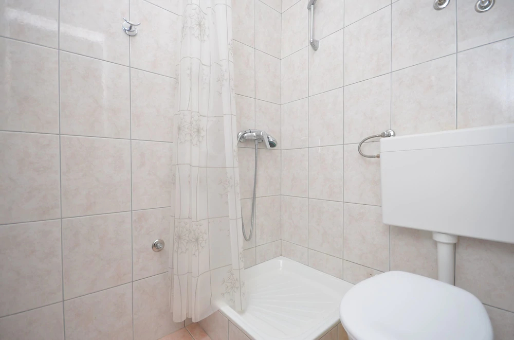 Apartments Tiho