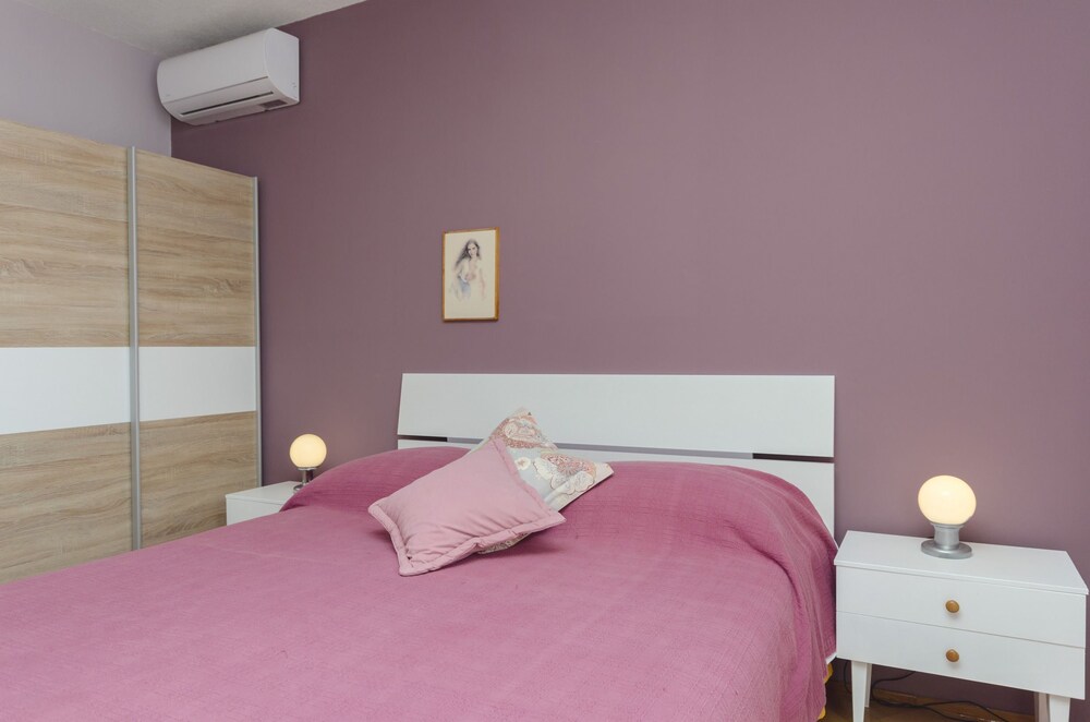 Apartments Vanja Vodice