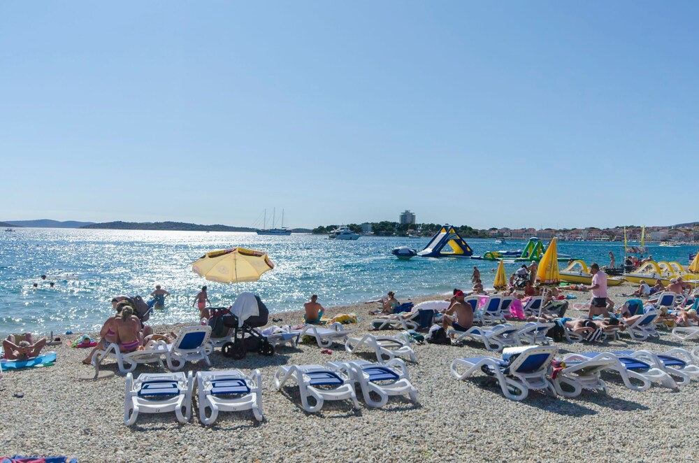 Apartments Vanja Vodice