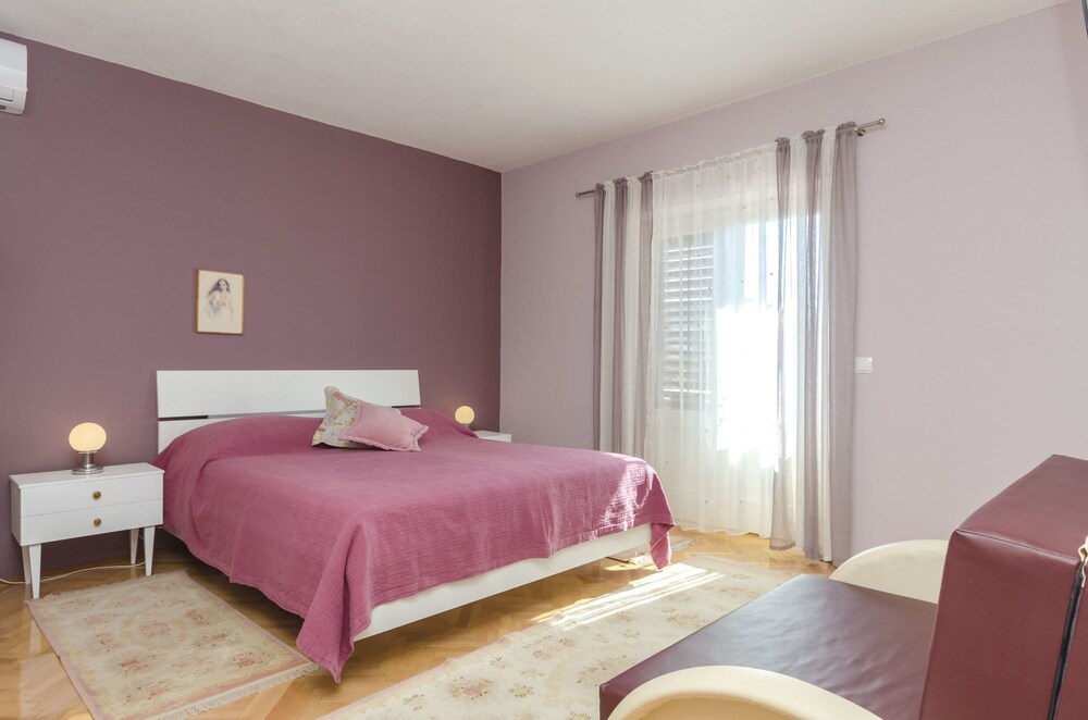 Apartments Vanja Vodice
