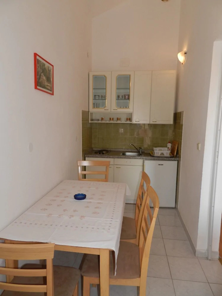 Apartments Vesna