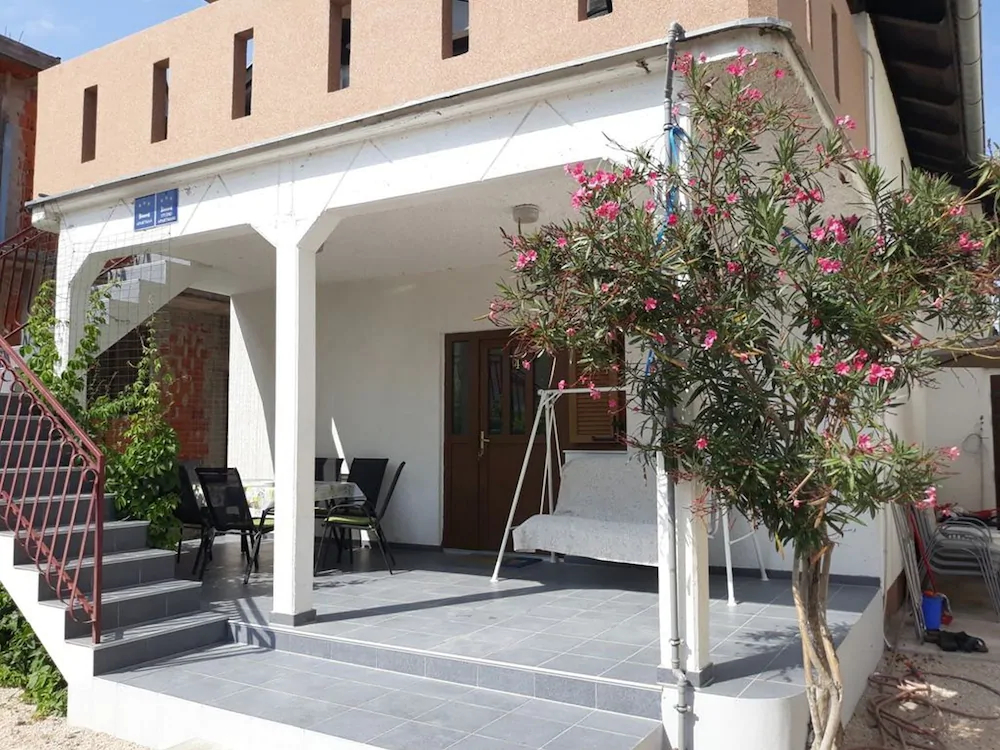 Apartments Zivko