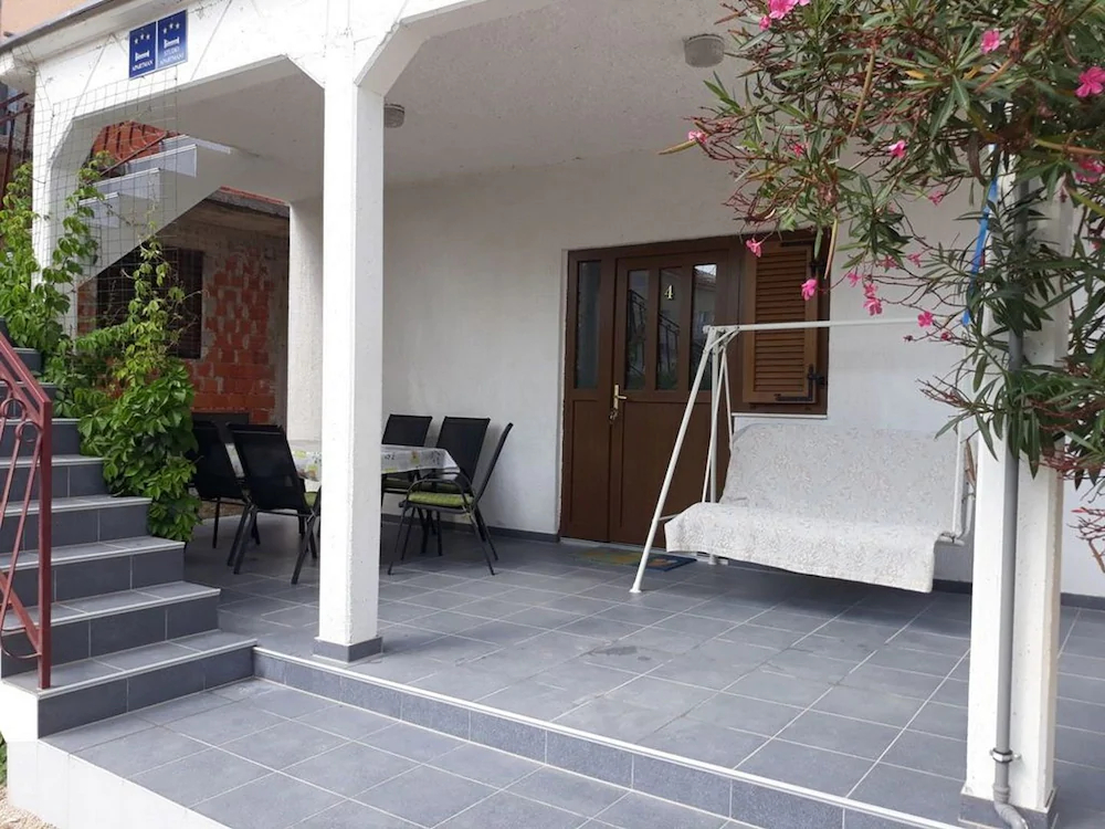 Apartments Zivko