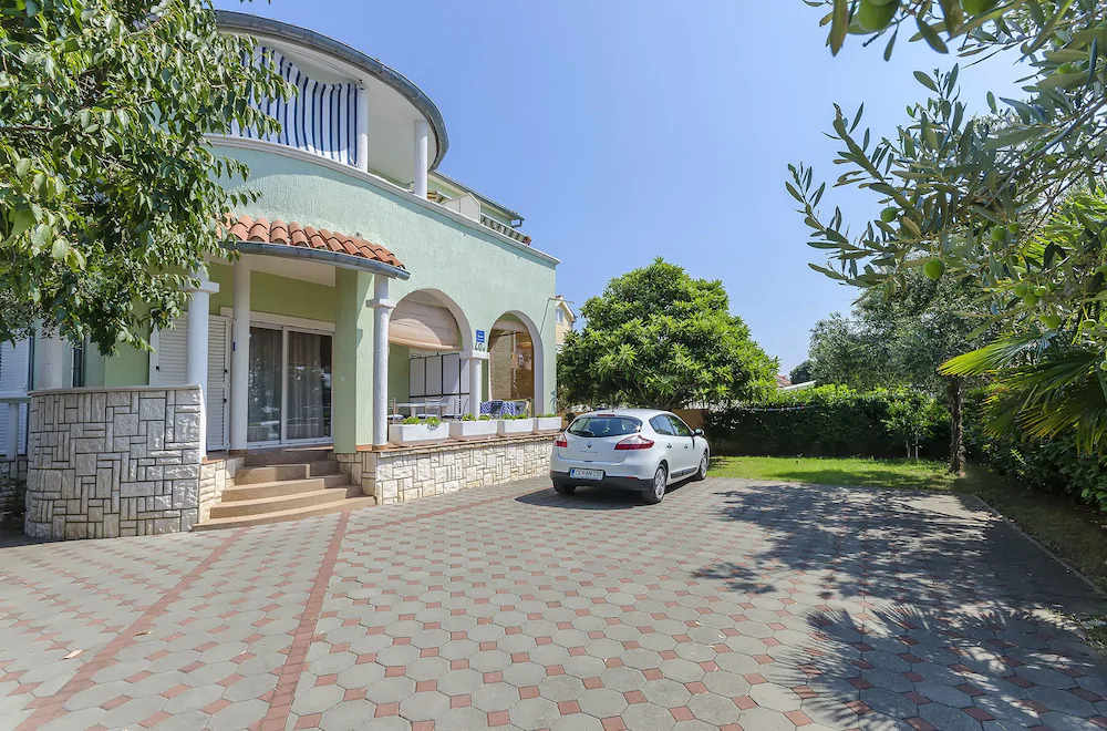 Apartments Zlata