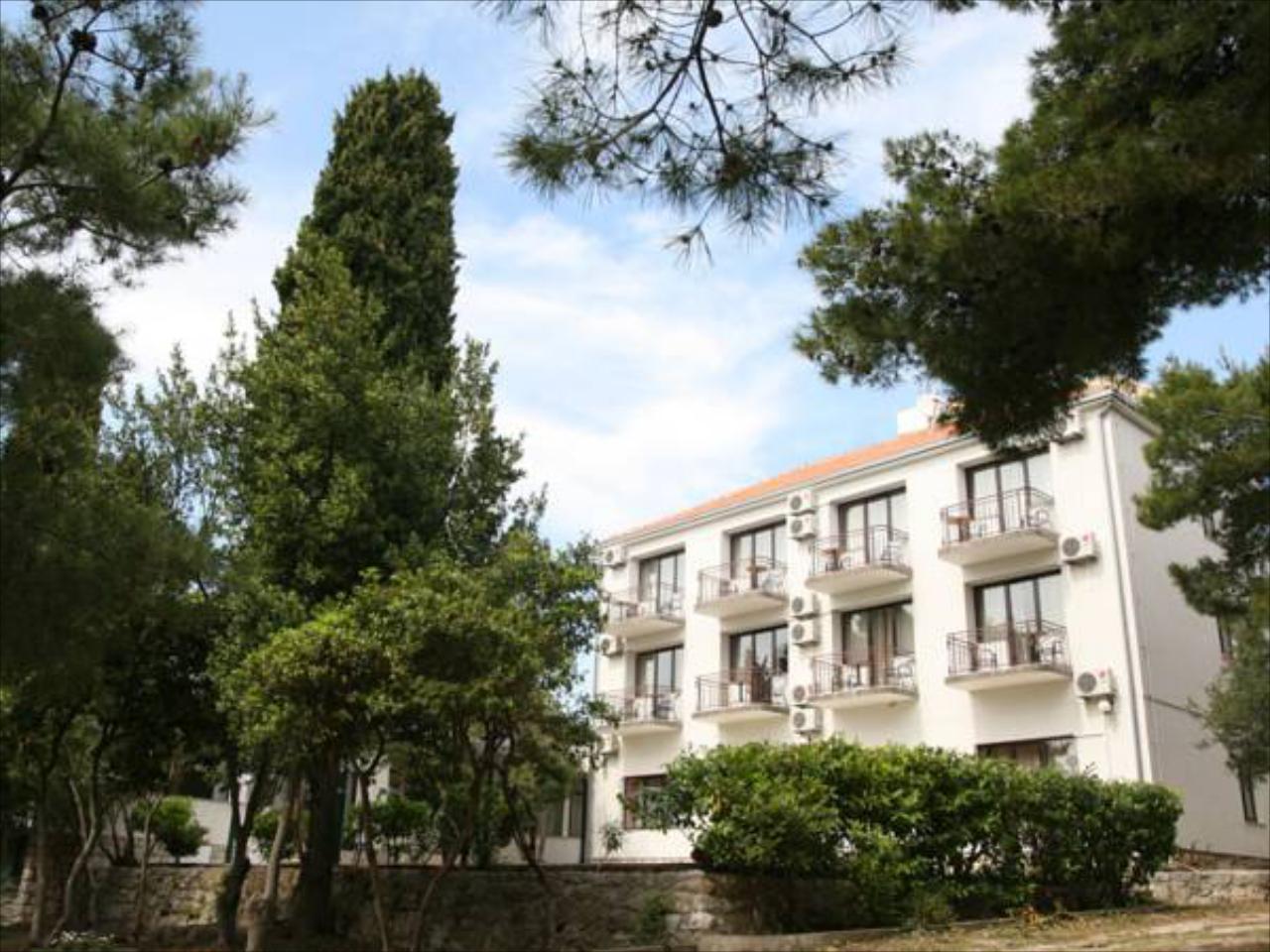 SeeSea Hotel
