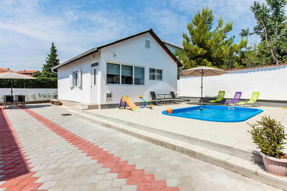 House Ivana