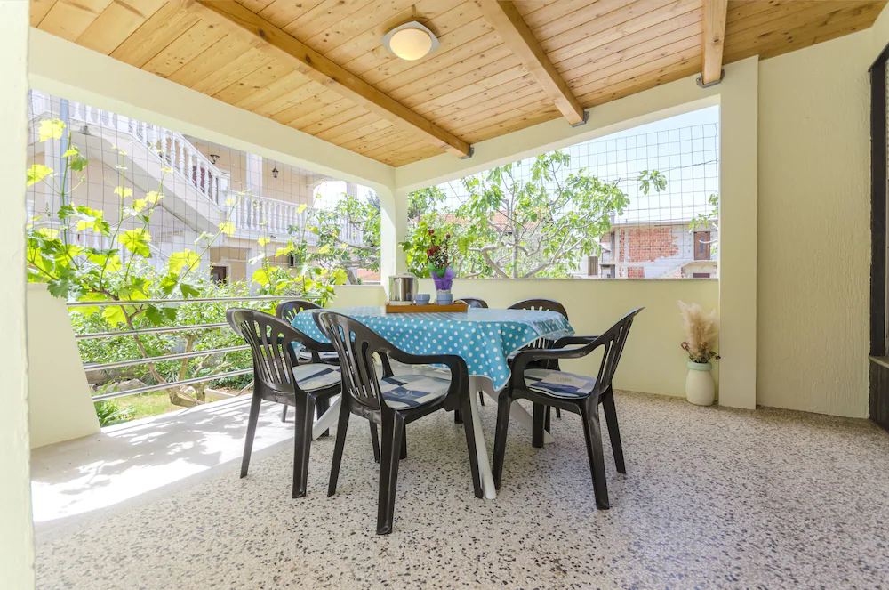House Rajka