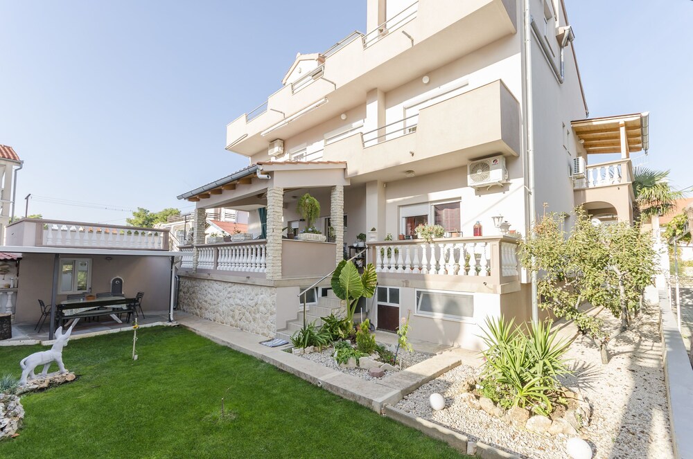 House Rajka