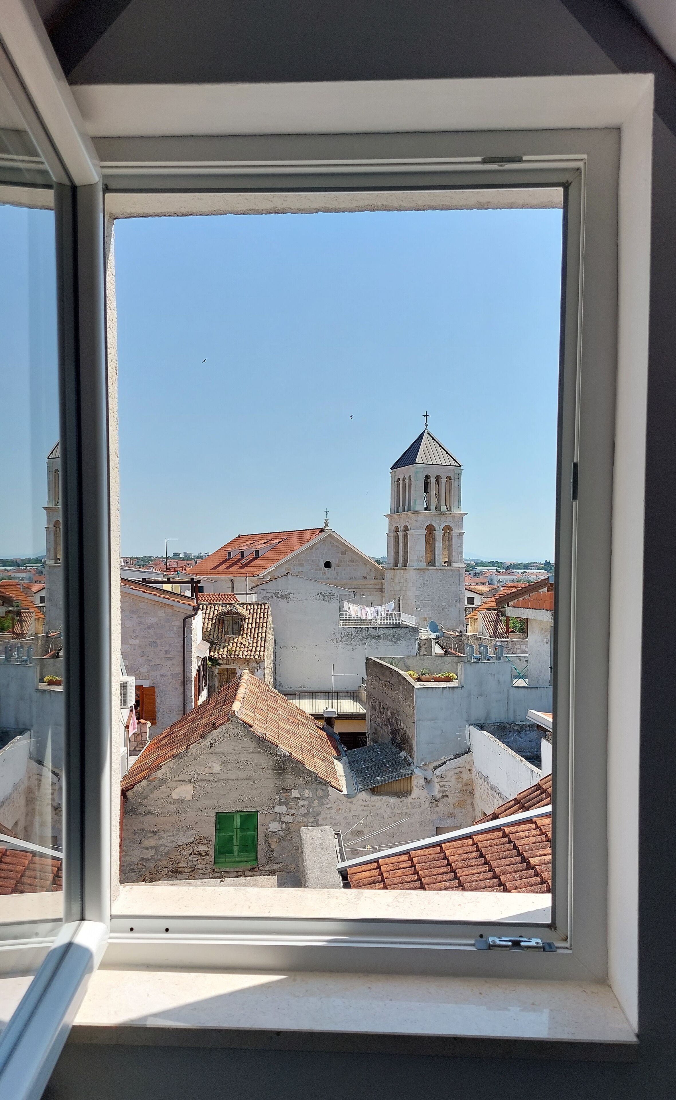 Refresh Boutique Suites