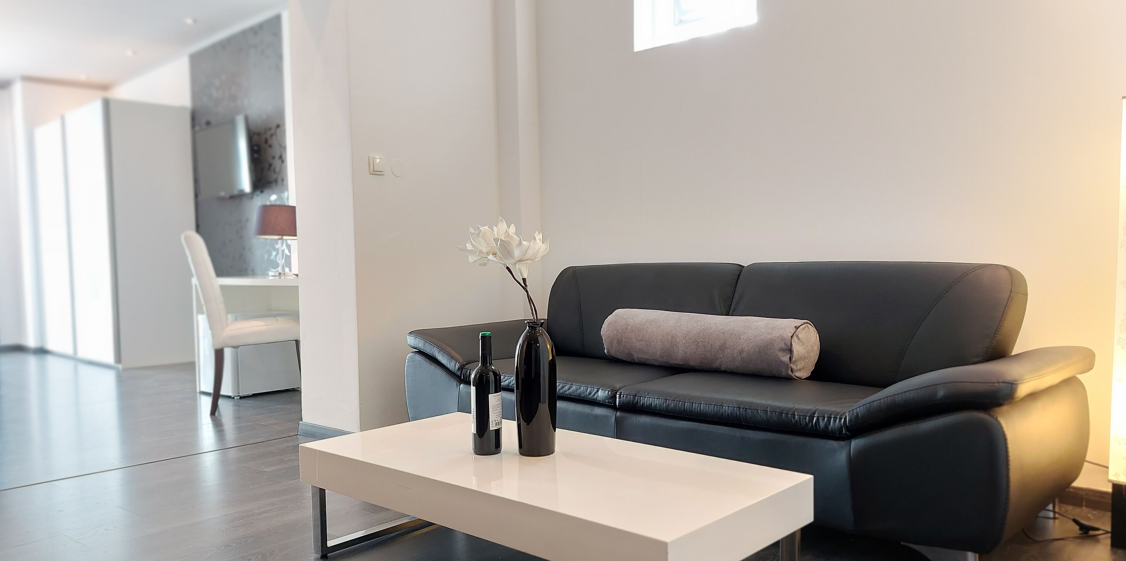 Refresh Boutique Suites