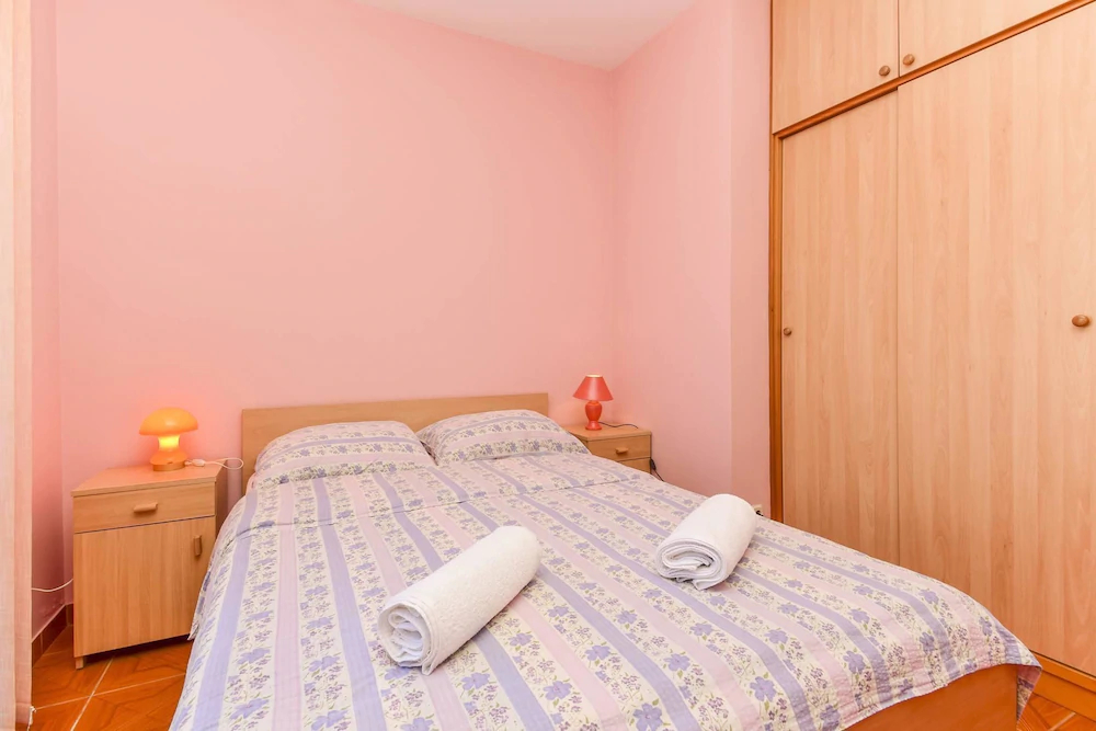 Apartments And Rooms Vukic
