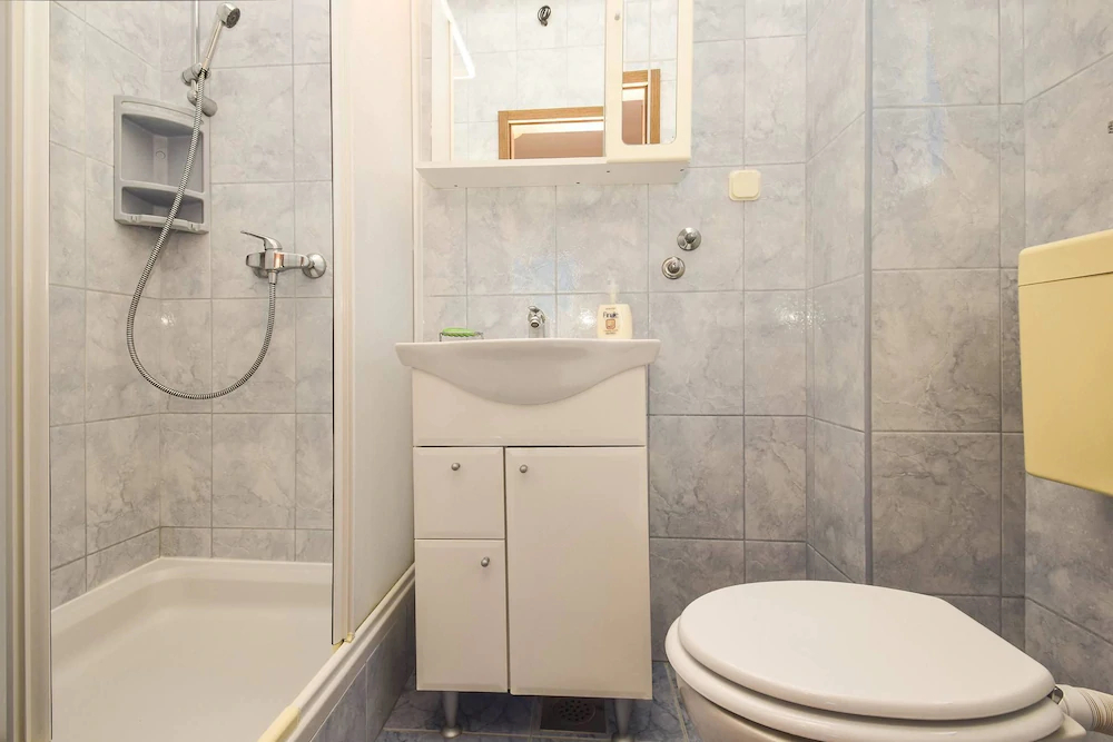 Apartments And Rooms Vukic