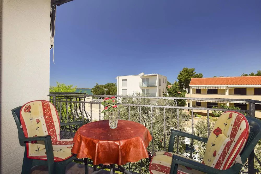 Apartments And Rooms Vukic