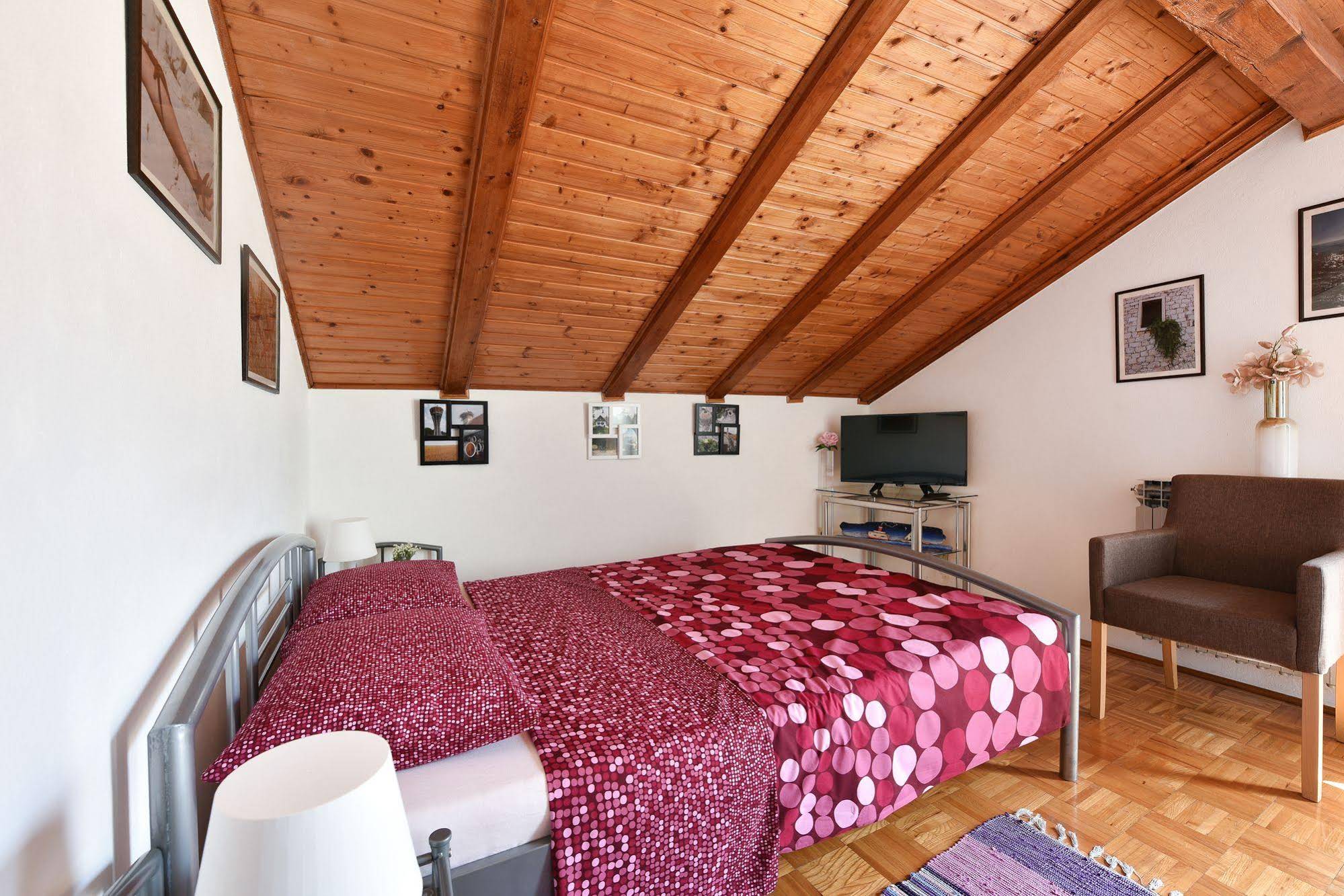Adria Apartments
