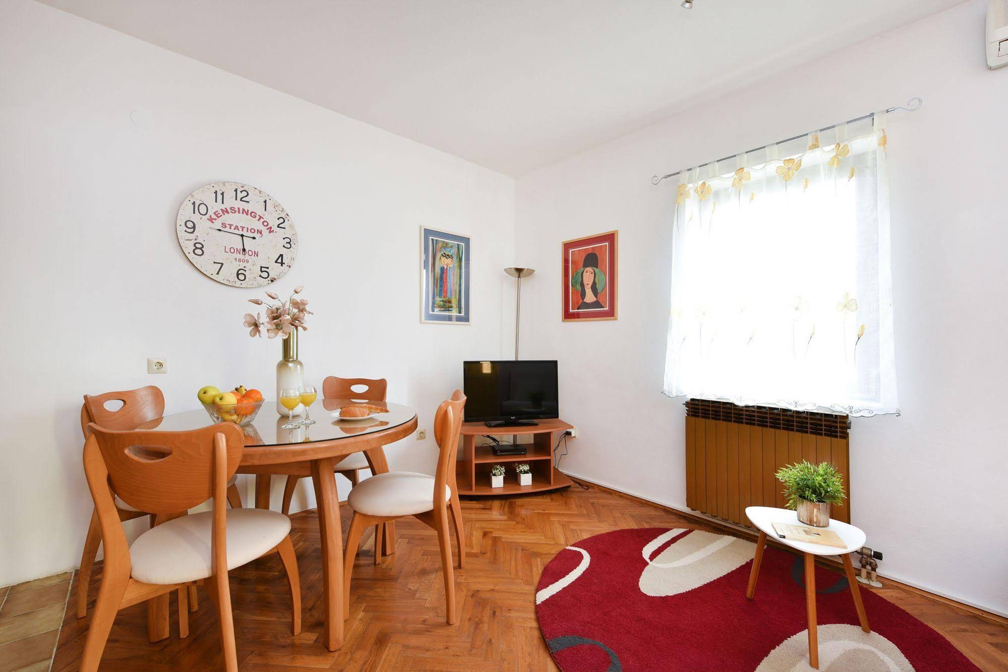Adria Apartments