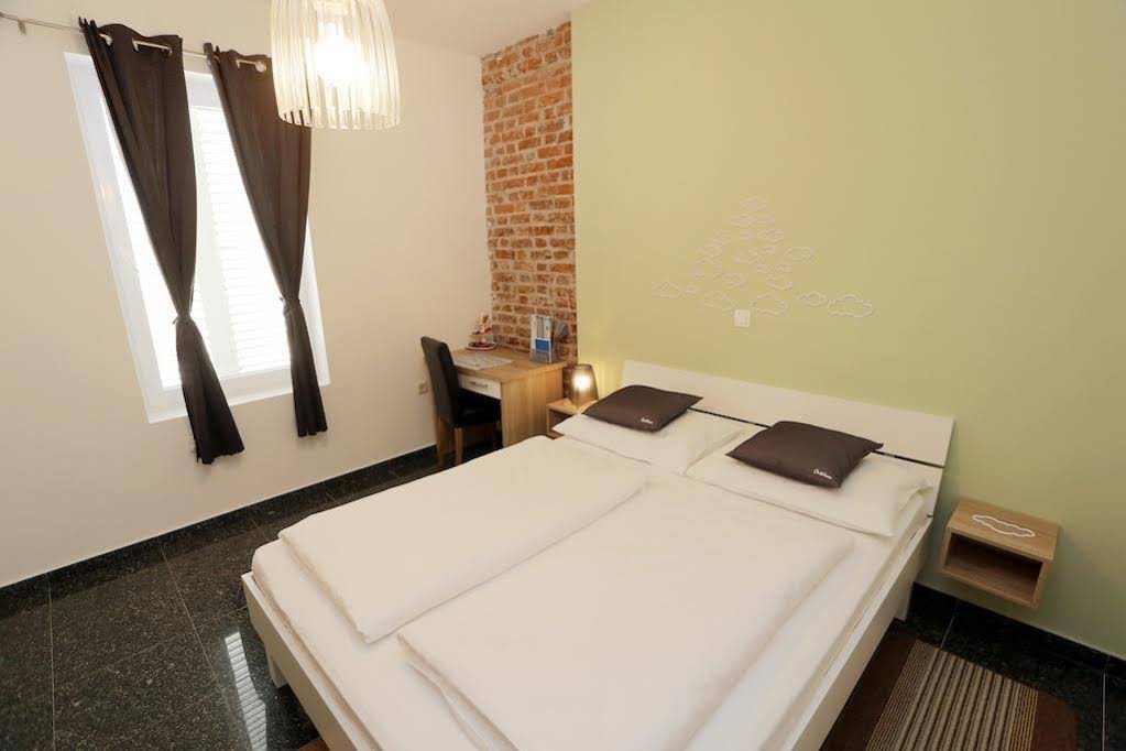 Anita City Apartments And Rooms