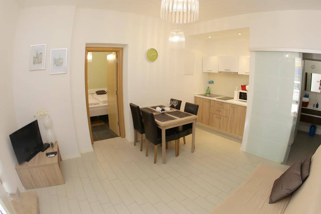 Anita City Apartments And Rooms