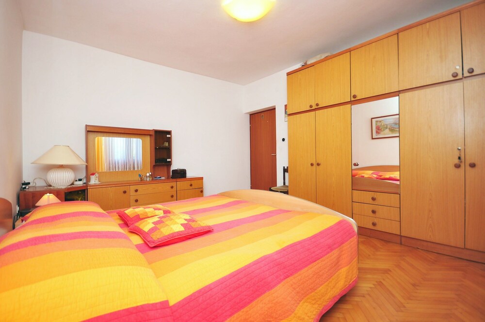Apartments and Room Jadranka