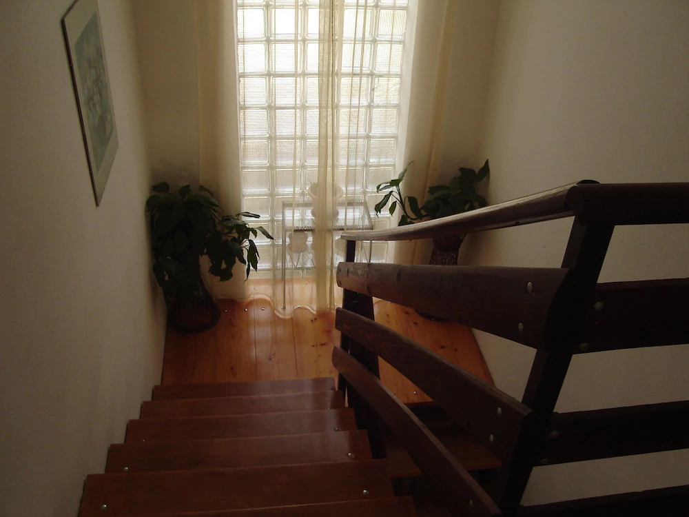Apartments And Room Thea