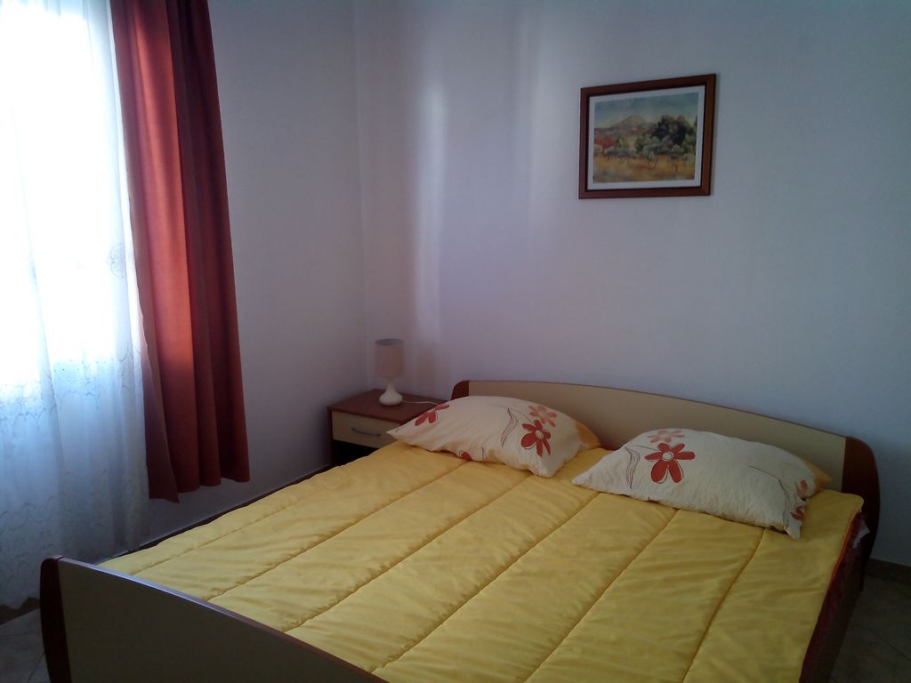 Apartments Burmeta