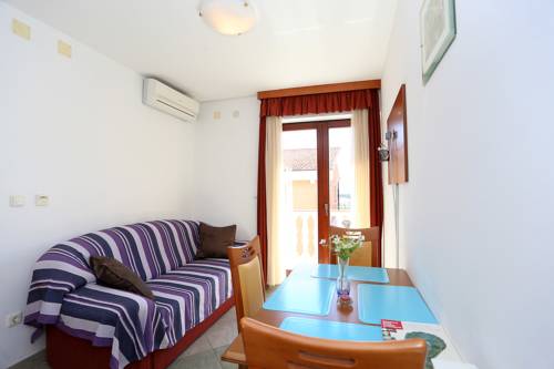 Apartments Dedaj
