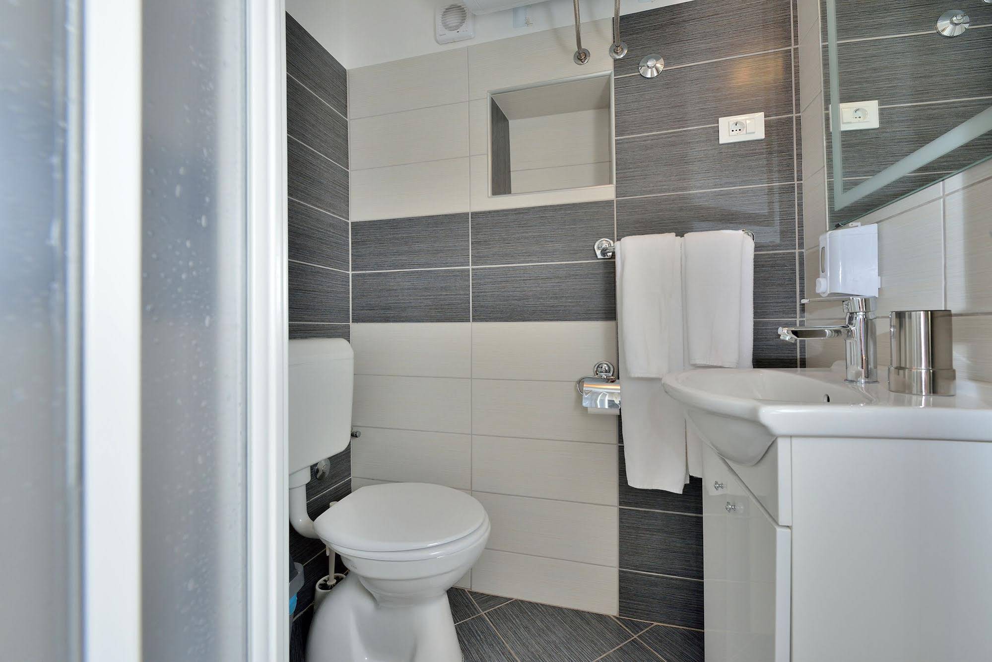 Apartments Donat